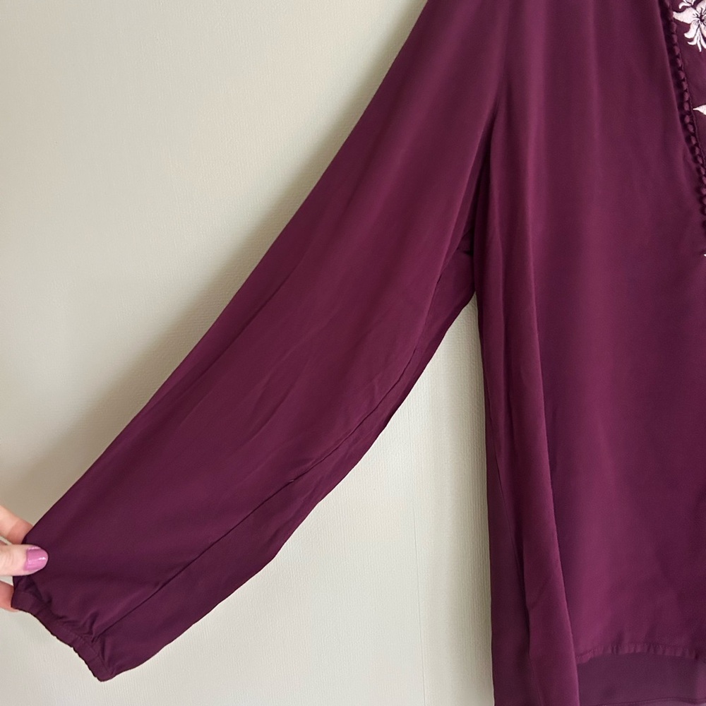 ARIAT Poet Top Burgundy Floral Embroidery Sheer Overlay Blouse Tunic Boho Size L - Picture 4 of 16